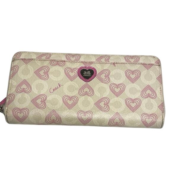 Coach Hearts Pink
 Zippy Wallet - Picture 1 of 5